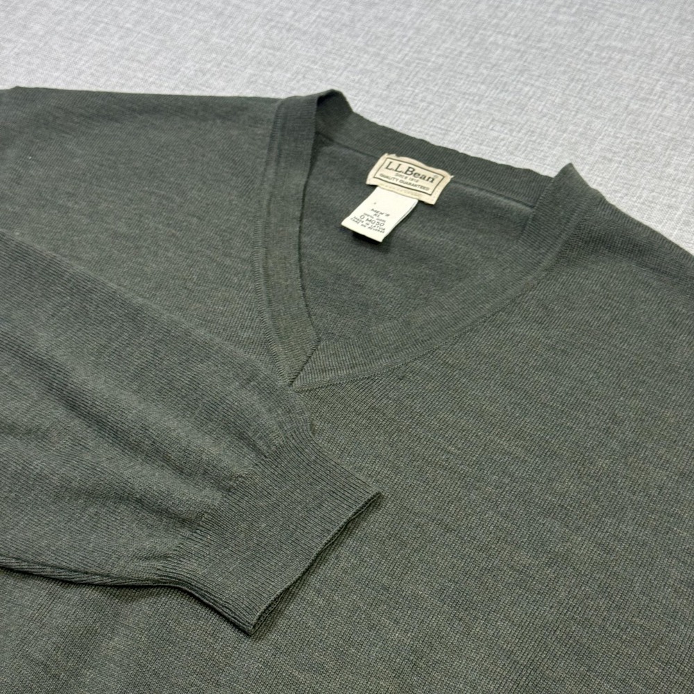 L.L. Bean Wool V-Neck Sweater Pullover Mens XL Green Tight-Knit Long Sleeve